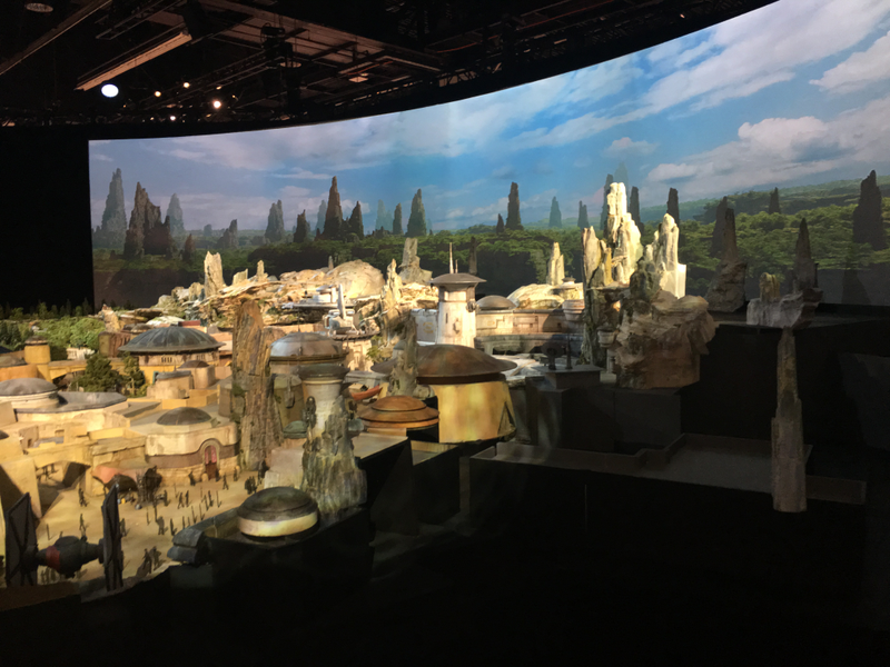 Illustration for article titled Here's Your First Look at an Insanely Detailed Model of Disney's Star Wars Land (UPDATED)